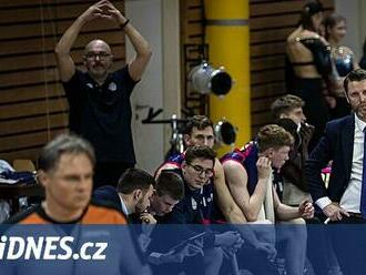 Zloba v Brně: Opakujte zápas, rozhodčí nám ho zkazil, požadují basketbalisté