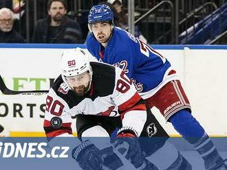 Chytil pomohl Rangers k sedmému duelu, Toronto slaví po 19 letech