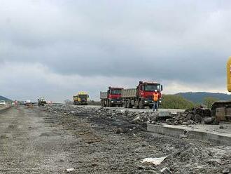 VIDEO: Nová dálnice na Novojičínsku má nevyhovující beton. Musí se dělat znova