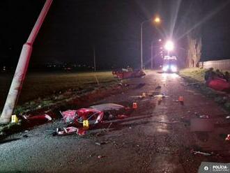 Veľkonočnú nedeľu poznačila HRÔZOSTRAŠNÁ nehoda: Na mieste vyhasli 3 ľudské životy, FOTO