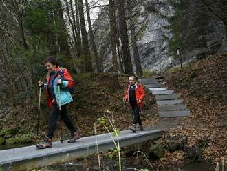 Chystáte sa na veľkonočnú TURISTIKU? Odborník RADÍ, ako neskončiť s úrazom