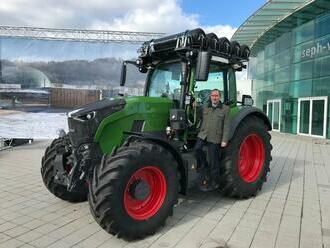 Vodíkový pohon vstupuje i do zemědělství. Fendt představuje vodíkový traktor