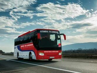 Najdlhšia autobusová linka na svete prechádza aj Slovenskom! Má 12-tisíc kilometrov a trvá 56 dní