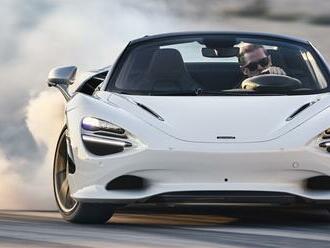 Nový McLaren 750S je vylepšenou náhradou 720S a technikou ide proti všetkým trendom