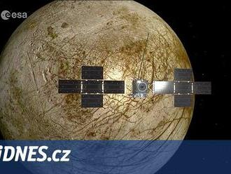 České přístroje zamíří k Jupiteru, zkoumat budou i případné podmínky života