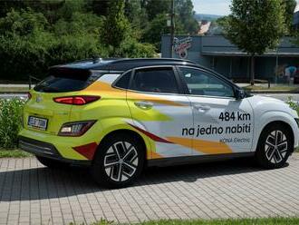 Společně pro elektromobilitu. Zdarma poskytneme obcím či organizacím Konu Electric