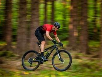 Kulhavý vyhrál první triatlon. Na biku jel jako traktor, říkal druhý v cíli