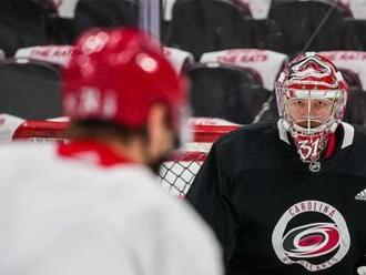 Dvaja veteráni Hurricanes sa vyjadrili k budúcnosti: Chcú zostať