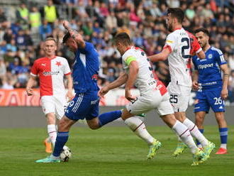 Slavia vyhrála po obratu v Olomouci 3:2, v lize ale skončí druhá