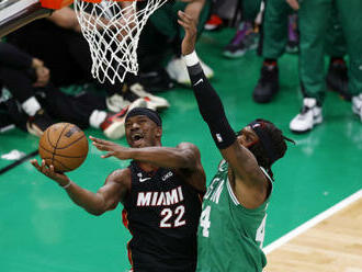 Basketbalisté Bostonu semifinále NBA neotočili, o titul si zahraje Miami