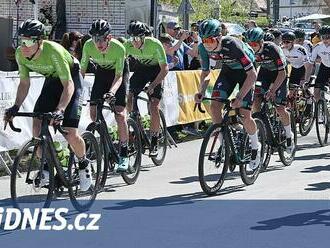 Na Grand Prix West Bohemia vládl Američan, stříbro bral Šumpík