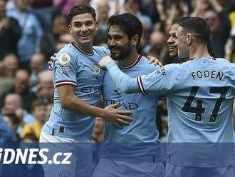 ONLINE: Manchester City vede o čtyři body, Lampard prvně slaví. Hraje Liverpool