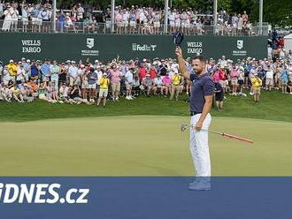 Golfista Clark získal na turnaji v Charlotte první titul na okruhu PGA Tour