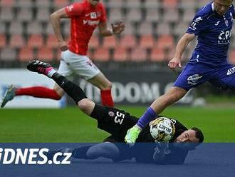 Brno - Pardubice 0:2, hosté udrželi vedení. Exceloval Nita, chytil dvě penalty