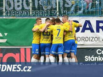 Teplice - Zlín 2:1, hosté dotahovali. V závěru přišli o gól kvůli hře rukou