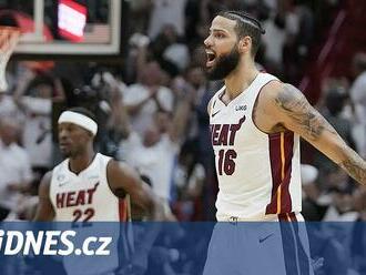 Koncertní šňůra Heat pokračovala v Miami, nad propastí je i Boston