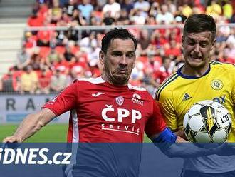 Jablonec musíme porazit za každou cenu, burcuje pardubický útočník Černý