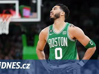 Ani Boston obrat z 0:3 nedotáhl, do finále NBA jdou osmí nasazení z Miami