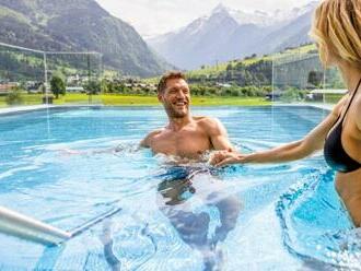 Kaprun v luxusnom Tauern Spa Hoteli Therme **** s 3 wellness centrami, 12 bazénmi a 10 saunami + polpenzia