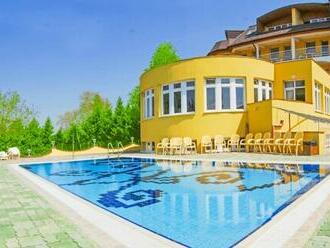 Zalakaros pri kúpeľoch: Hotel Venus ***+ s polpenziou a wellness s bazénmi aj saunami + voucher na masáž