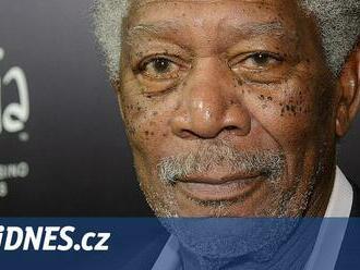 Afroameričan i Měsíc černošské historie jsou urážka, míní Morgan Freeman