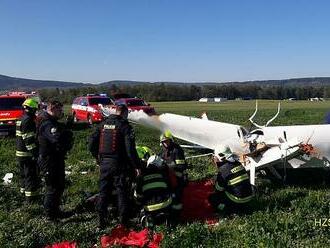 Na letišti v Rokycanech havaroval ultralight, pilot utrpěl středně těžká zranění