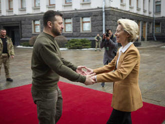 Šéfka komisie Ursula von der Leyen pricestovala do Kyjeva za ukrajinským prezidentom