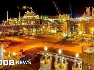 Dangote oil refinery launched in Nigeria