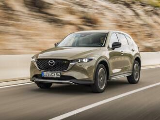 Mazda CX-5 má po modernizaci a zajímavé ceny. Benzín dostal hybrid.