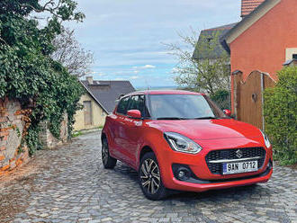 Malá, jednoduchá čtyřkolka? Máme: Suzuki Swift 4×4