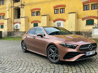 Mercedes‑Benz A 200: Příběh klišé o autě pro ženy