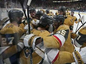 Majster obratov v NHL. Vegas v závere opäť vyrovnalo, je dva zápasy od finále Stanleyho pohára