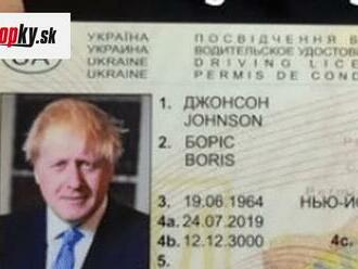 Skutočne kuriózny prípad! Policajti zastavili opitého vodiča: Na dokladoch mal meno Boris Johnson