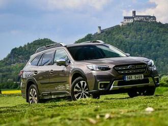 Subaru Outback - zvednuté kombi, které   v terénu zesměšní většinu SUV