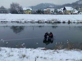 V rieke v Košiciach našla polícia telo, zisťuje, či patrí nezvestnému chlapcovi