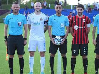 Slovan si v Katare nechal vstreliť gól takmer z polovice ihriska. Belasých spasil Barseghjan