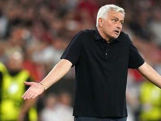 Mourinho dostal kopačky. Slávneho trénera odrovnala prehra aj pozícia v tabuľke