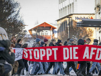 Nemci vyšli do ulíc povedať nie AfD. Víkendových protestov sa zúčastnilo 1,4 milióna ľudí, mníchovský pre preľudnenosť zrušili