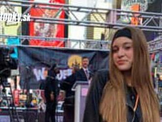 Mladá Slovenka Sarah C boduje v USA: Vystúpila na Times Square a producent ju pozval na galavečer Grammy