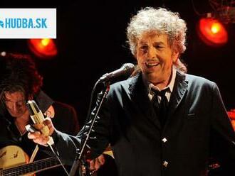 Bob Dylan v Prahe predviedol stroj času. Ľahkú nudu kompenzoval klubovou atmosférou sedemdesiatych rokov