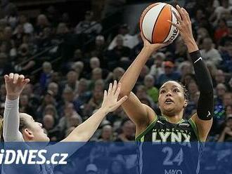 Minnesota zvládla rozhodující bitvu s Connecticutem a je ve finále WNBA