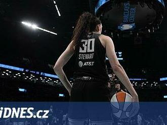 Ve finále WNBA je srovnáno. Basketbalistky New Yorku přehrály Minnesotu