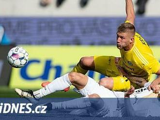 Hradec - Olomouc 1:1, domácí zase nedali penaltu, pak vyrovnali v nastavení