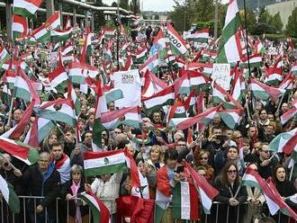 V Budapešti protestovali za nezávislosť médií tisíce ľudí