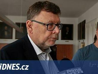 Firmám nehrozí za zpoždění daní penále, slíbil Stanjura v povodňových městech