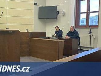 Policista podváděl s pokutovými bloky, kvůli pěti tisícům přijde o práci