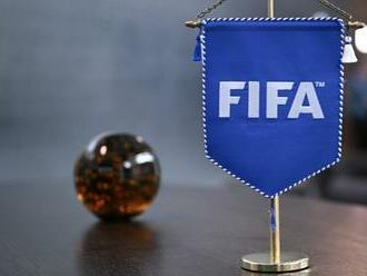 FIFA stanovuje pravidlá, pre ňu neplatia? Stovkám hráčom nevyplatila 4 milióny