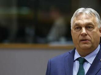 Je čas, aby Orbán odišiel, napísali európski ľudovci na Facebooku