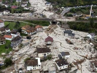 EÚ pomáha Bosne a Hercegovine po ničivých záplavách záchranármi aj materiálne