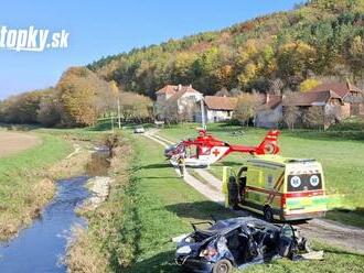 Tragická nehoda: Auto zrazilo 71-ročnú chodkyňu! Zraneniam podľahla